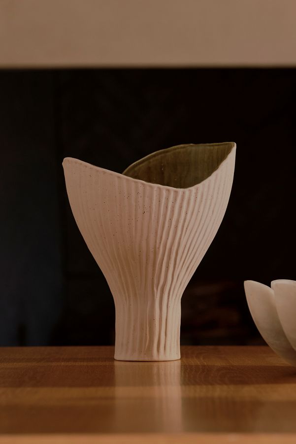 Slide View: 1: Hina Ikebana Clay Vase