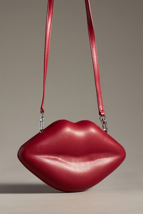 Slide View: 1: SIMONMILLER Lips Clutch