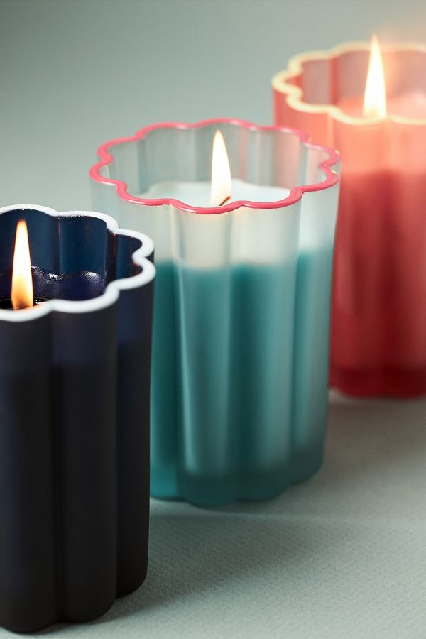 Slide View: 2: Scalloped Floral Neroli Grove Glass Candle