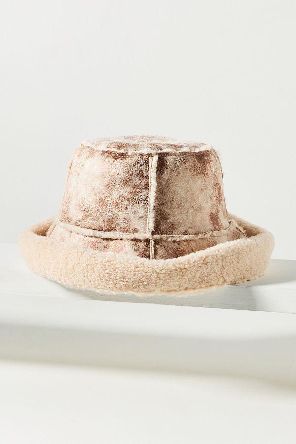 Slide View: 1: Wyeth Sherpa-Lined Bucket Hat