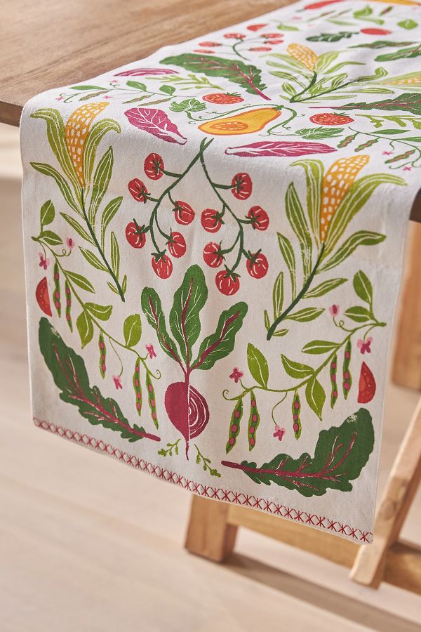 Slide View: 3: Folkloric Veggies Table Runner