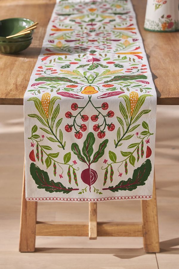 Slide View: 1: Folkloric Veggies Table Runner