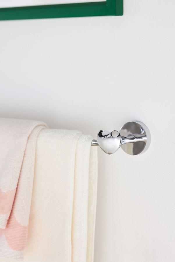 Slide View: 3: Amor Heart Towel Bar