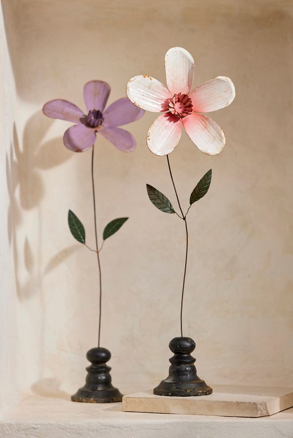 Slide View: 1: Flower Iron Stake + Stand, Tall