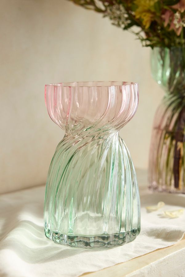 Slide View: 3: Alison Glass Vase