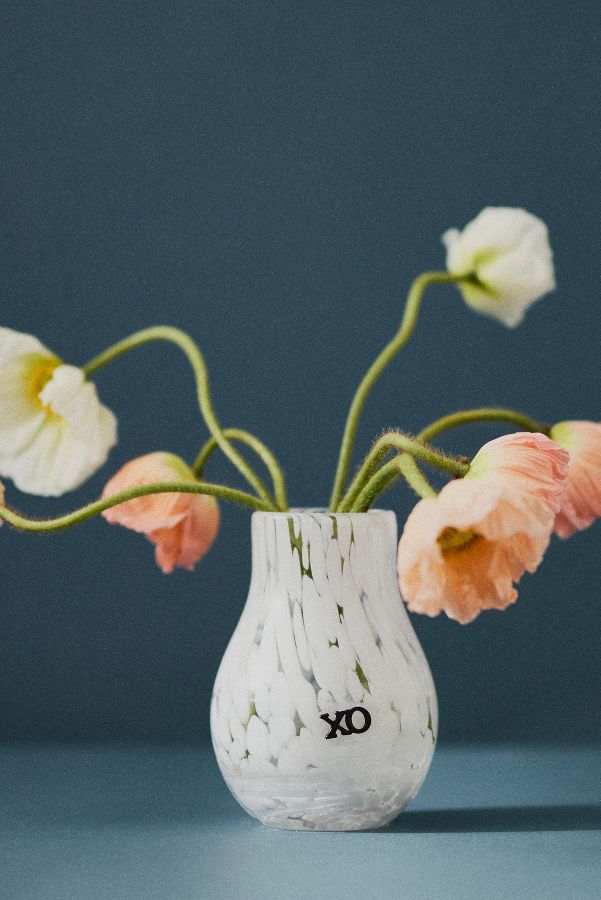 Slide View: 1: The Icon Vase: Valentine's Edition