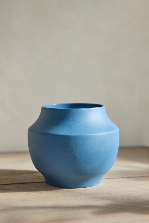 Slide View: 3: Nia Ceramic Planter