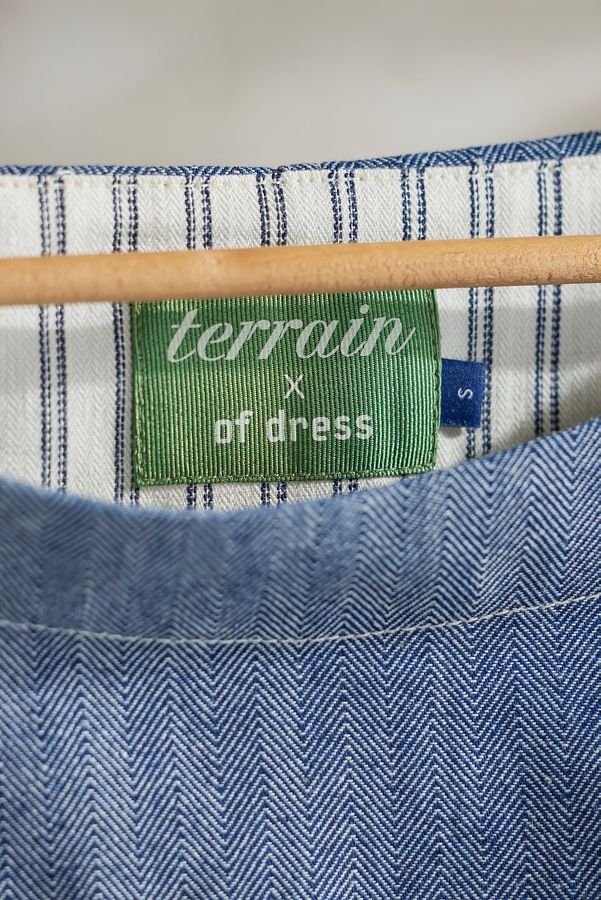 Slide View: 5: Terrain x Of Dress Gardening Smock, Denim Herringbone