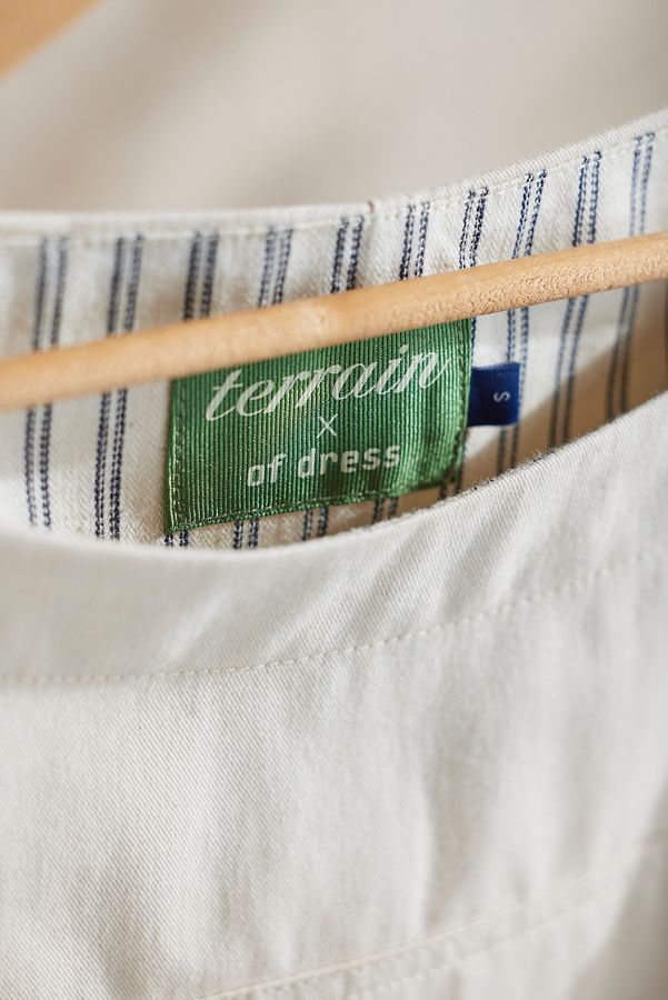 Slide View: 5: Terrain x Of Dress Gardening Smock, Washed Canvas