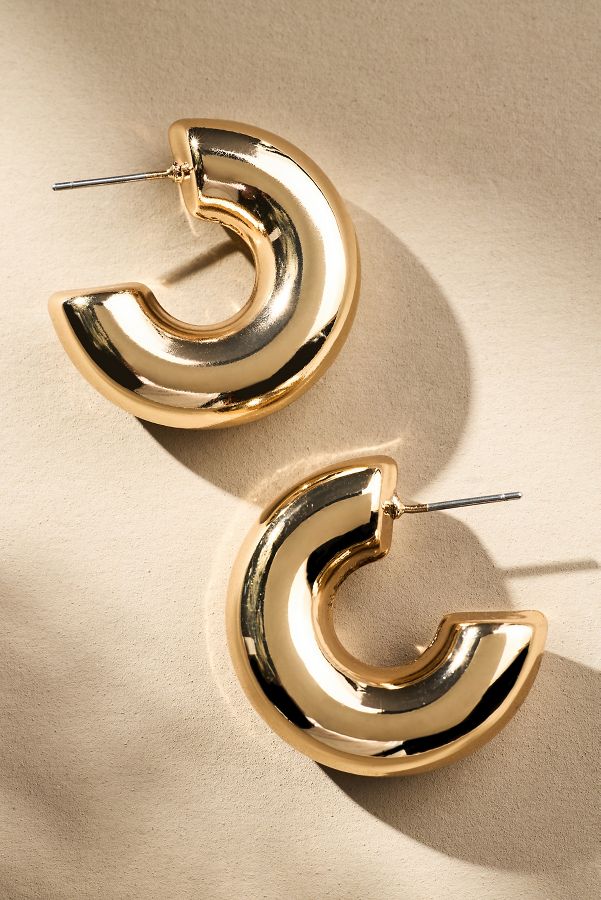 Slide View: 1: Classic Small Hoop Earrings