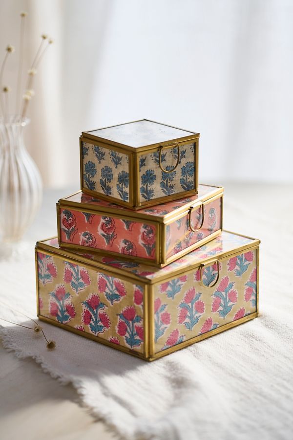 Slide View: 1: Printed Fabric Brass Box