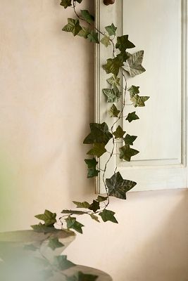 Ivy Leaves Iron Garland