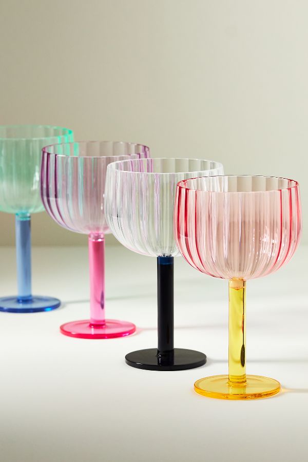 Slide View: 1: Raquel Scallop Acrylic Wine Glasses, Set of 4