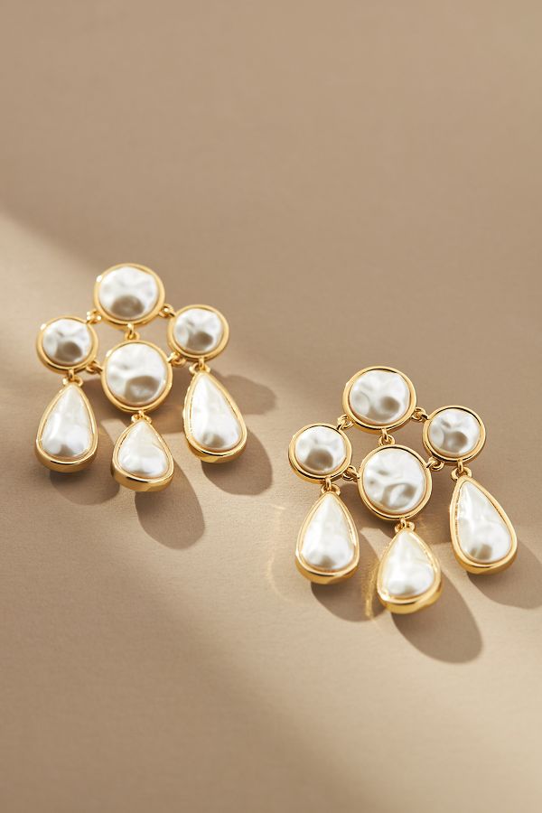 Slide View: 1: Lele Sadoughi Pearl Reflection Chandelier Drop Earrings