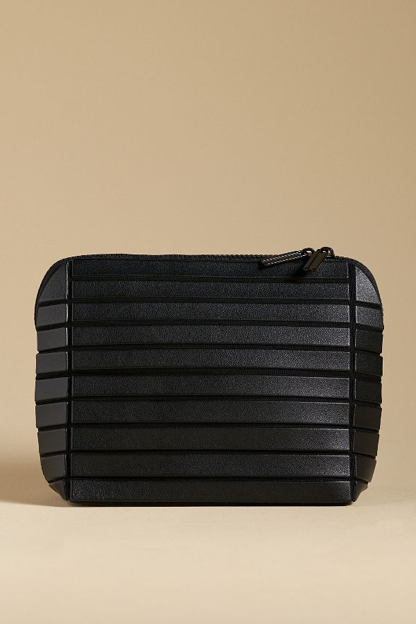 Slide View: 2: Parallelle Medium Traveller Bag