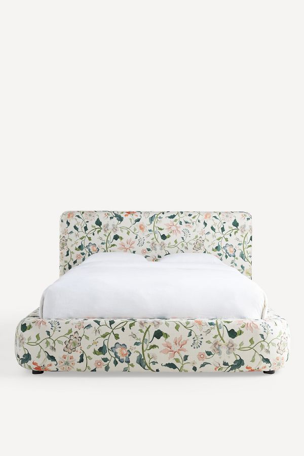 Slide View: 2: Winnie Tall Hattie Floral Bed