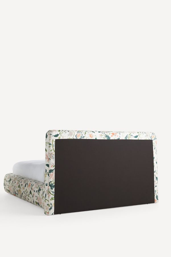 Slide View: 5: Winnie Tall Hattie Floral Bed