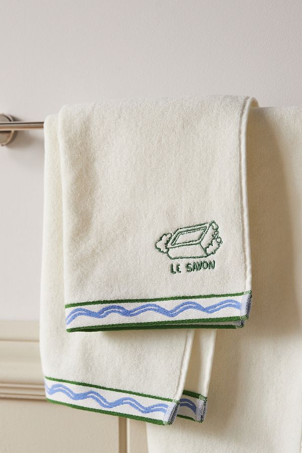 Vista de diapositivas: 2: Minnie Cotton Embroidered Icon Hand Towel