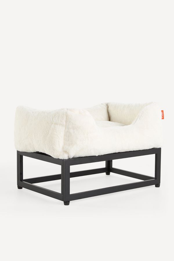 Slide View: 3: FÜZI Luxe Elevated Dog Bed