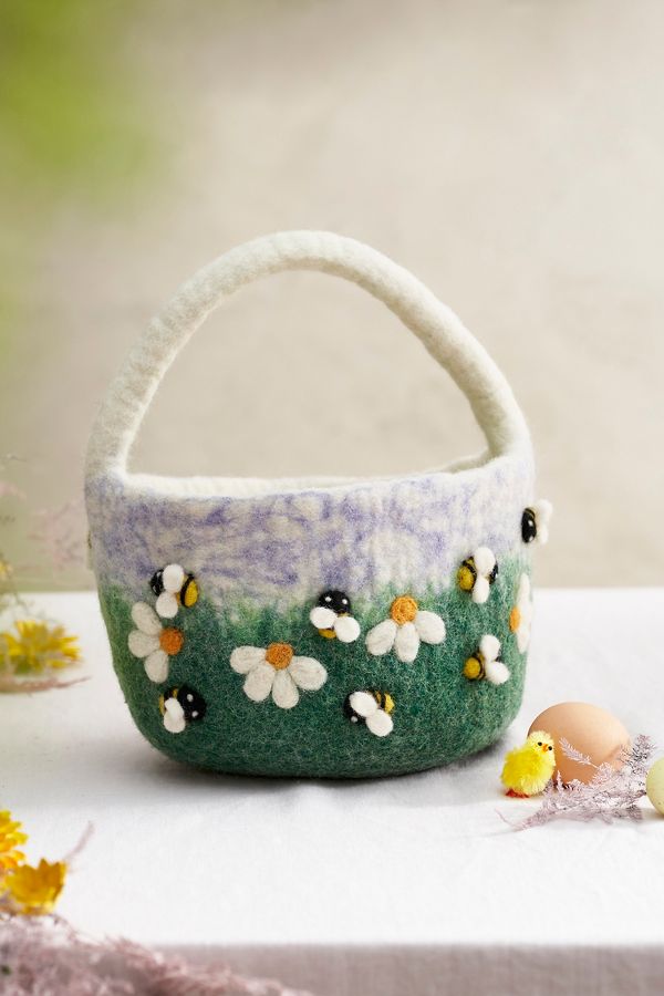 Slide View: 3: Felted Flower Basket