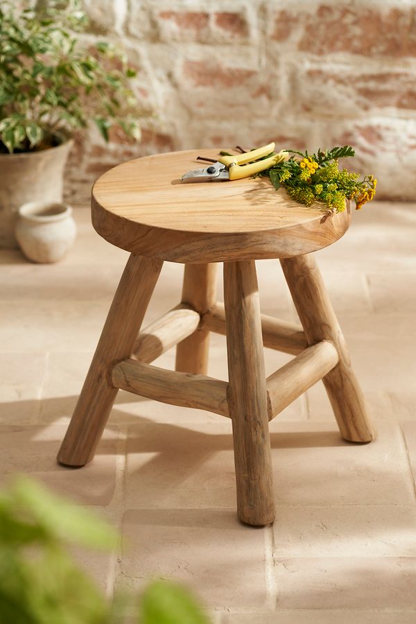 Slide View: 1: Round Teak Root Stool, Natural