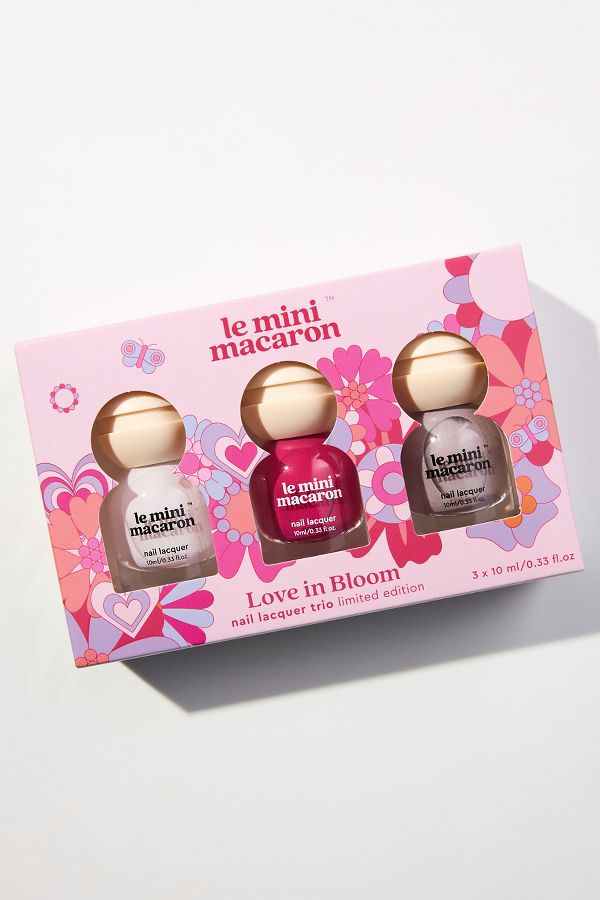 Slide View: 1: Le Mini Macaron Love in Bloom Trio Box