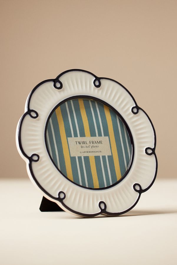 Slide View: 2: Twirl Ceramic Picture Frame