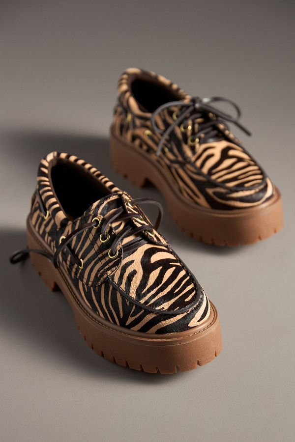 Slide View: 2: Jeffrey Campbell Crushed-T Lug Platform Boat Shoes