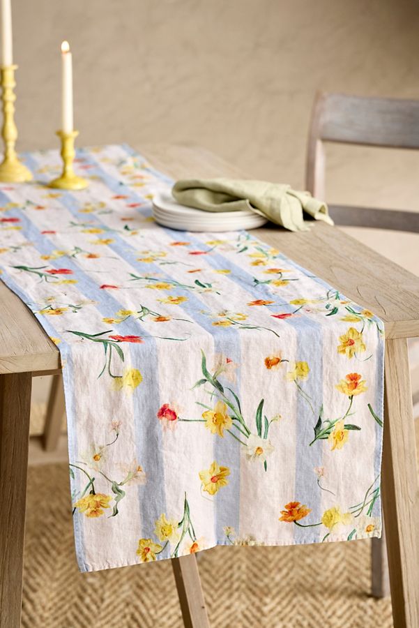 Slide View: 1: By Hope Daffodil Stripe Runner