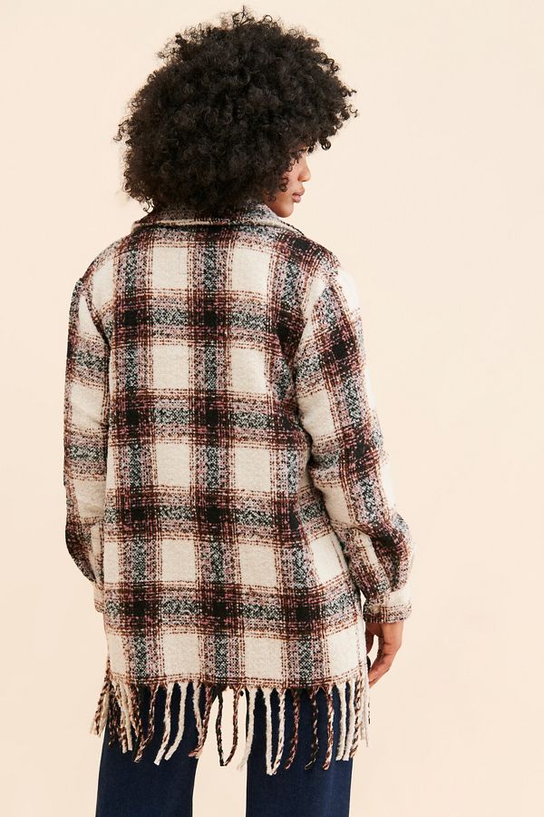 Slide View: 2: Avec Les Filles Plaid Fringe Hem Shirt Jacket