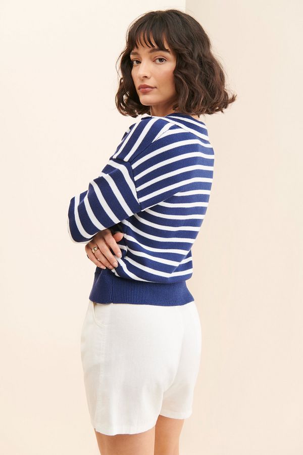 Slide View: 2: Flat White Striped Polo Knit Sweater