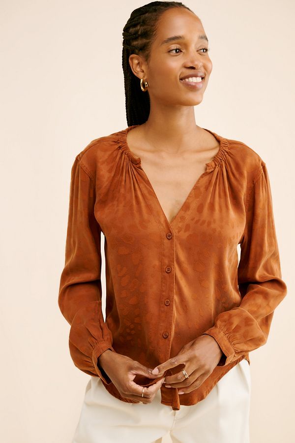 Slide View: 3: Cloth & Stone Long Sleeve Elastic Neck Buttondown Top