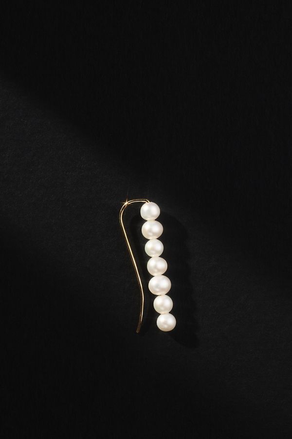 Slide View: 1: Saskia Diez Barbell Pearl Ear Cuff