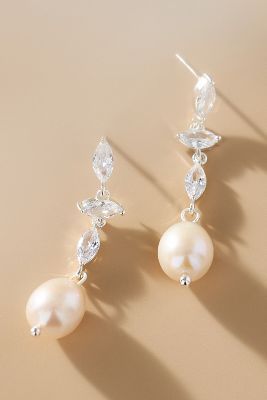 LOLAKNIGHT Ivy Pearl Drop Earrings