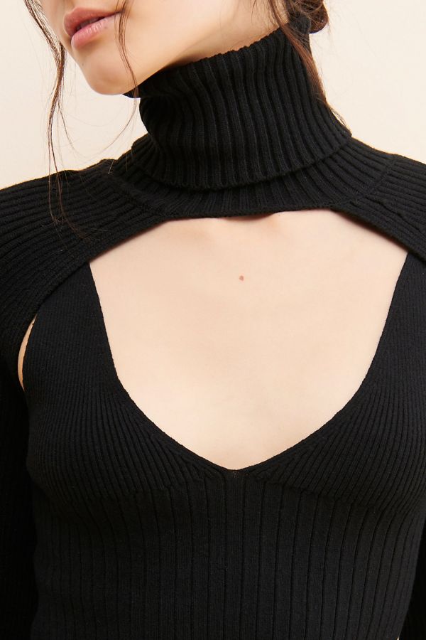 Slide View: 3: En Saison Knit Turtleneck Pullover