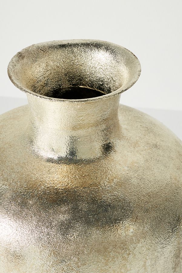 Slide View: 3: Metallic Champagne Metal Vase