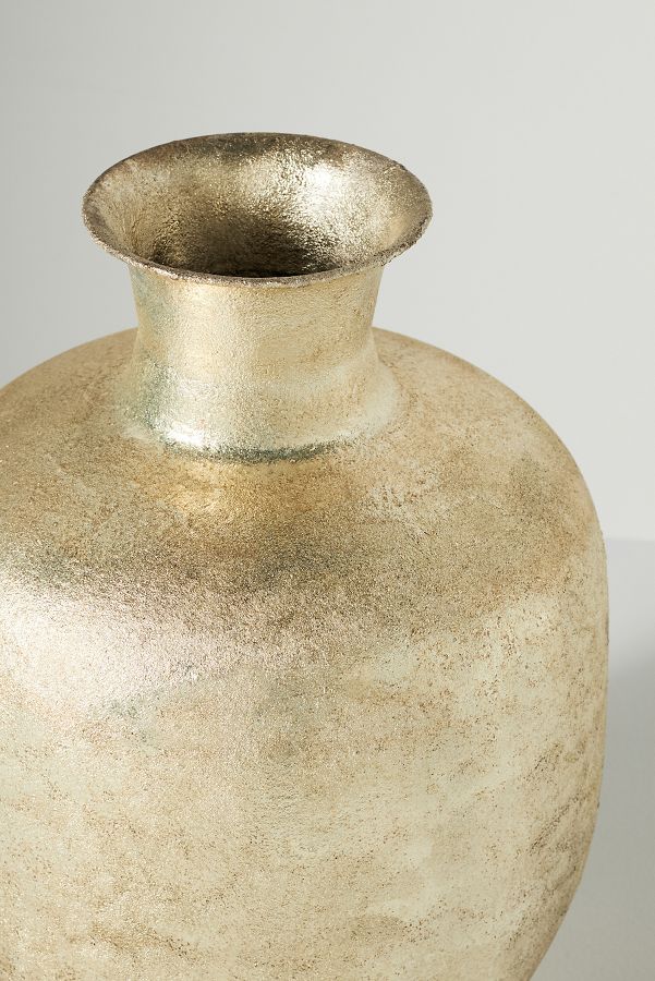 Slide View: 5: Metallic Champagne Metal Vase