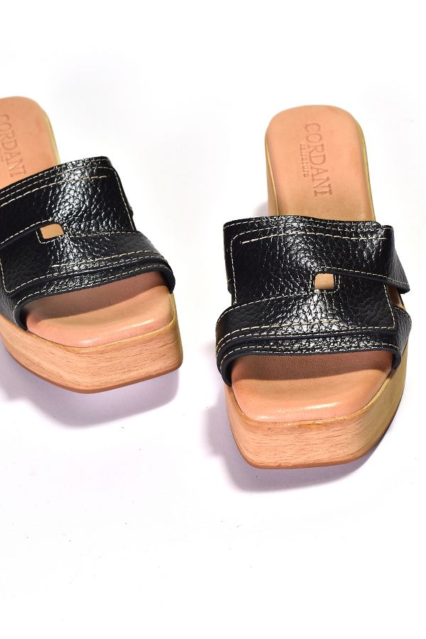 Slide View: 2: Cordani Marley-2 Wood-Bottom Heels