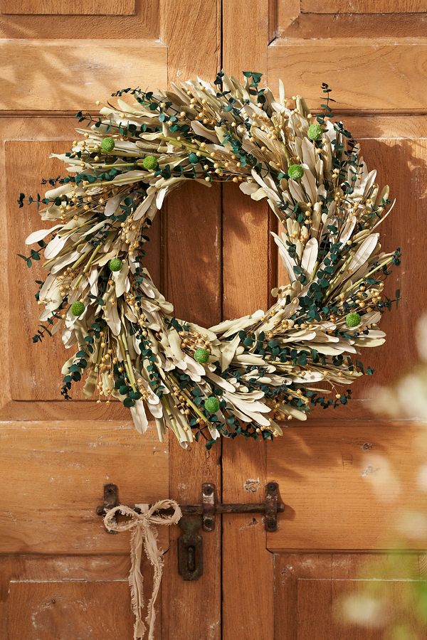 Slide View: 1: Dried Mossy Meadow Wreath