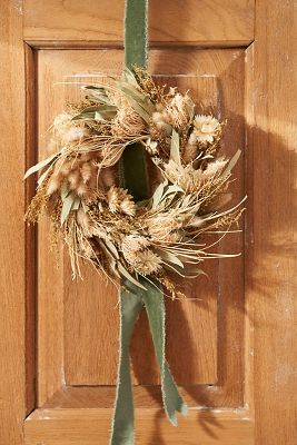 Dutch Field Mix Dried Wreath, Green