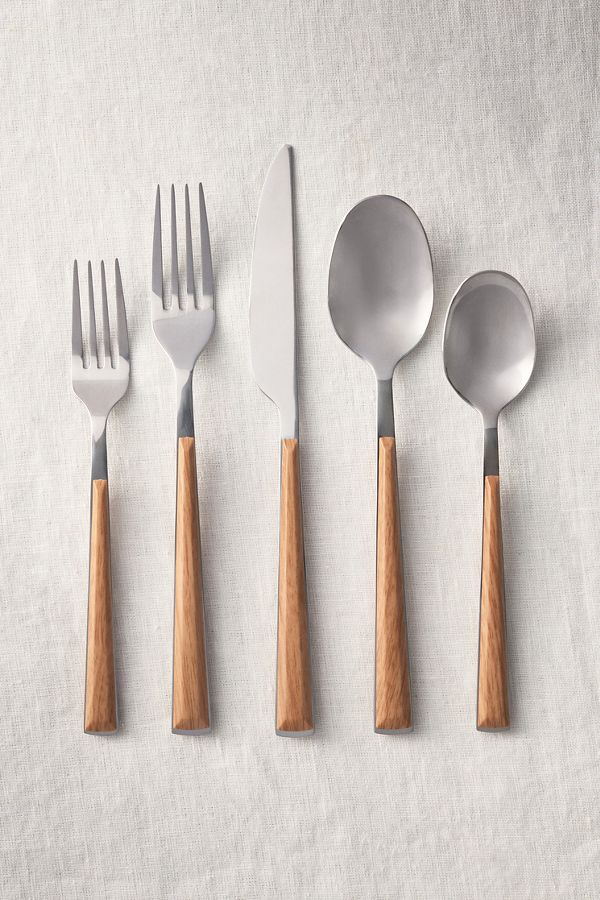 Slide View: 2: Esben Beachwood Flatware 20-Piece Place Setting