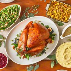 Traditional Turkey Meal, Serves 6-8 | Central Market - Really Into Food