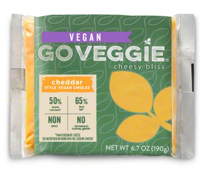 GO VEGGIE Vegan Cheddar Cheese Singles, 6.7 oz | Central Market ...