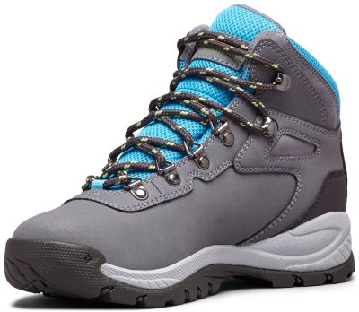 columbia sportswear men's crestwood low hiking shoes