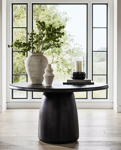 zahn round dining table