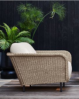 Grotta Wicker Lounge Chair