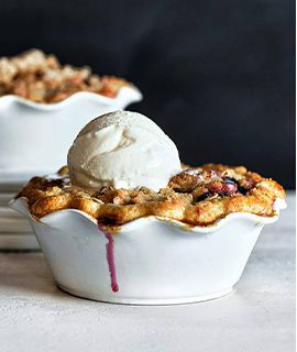 Apple Blackberry Pie a la Mode Recipe