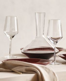 tour wine glasses