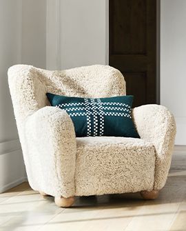 accent chairs