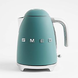 Smeg Retro Electric Tea Kettle